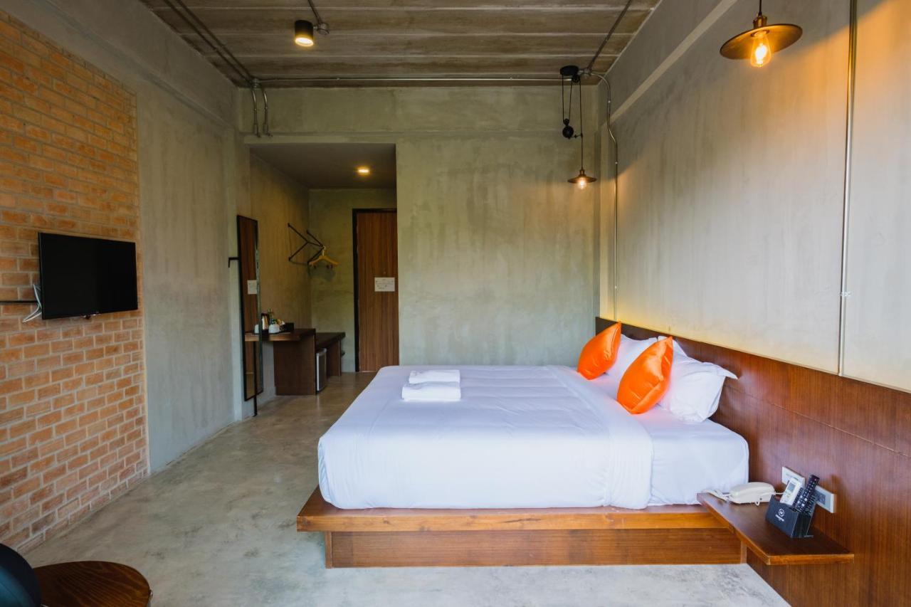 Mosstel Hotel Phitsanulok Ngoại thất bức ảnh